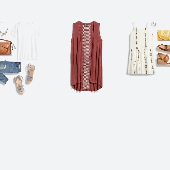 Crochet back sleeveless cardigan - Picture 2 of 6